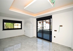 Пентхаус 3+1 в новом жилом комплексе на Клеопатре