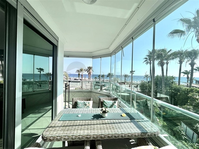 Квартира 2+1 на первой линии в районе Оба