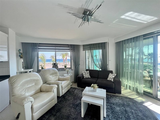 Квартира 2+1 на первой линии в районе Оба