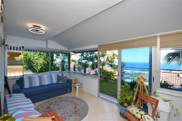 Уютная квартира 2+1 со своим садовым участком