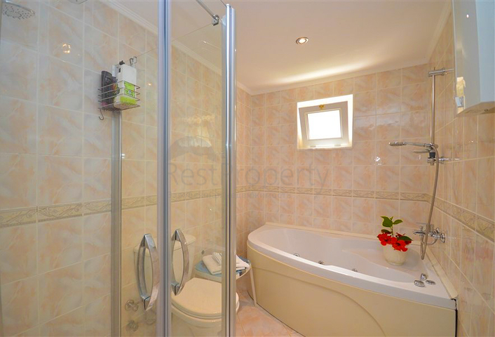 Уютная квартира 2+1 со своим садовым участком