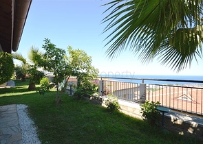 Уютная квартира 2+1 со своим садовым участком