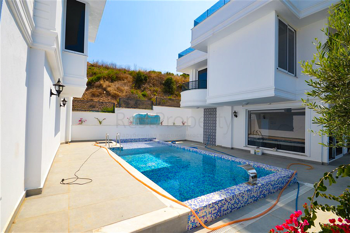 Видовая вилла 3+1 в Каргыджак 