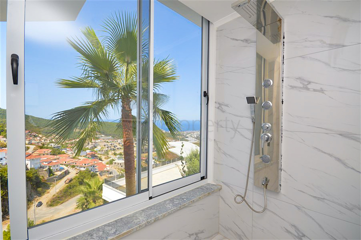 Видовая вилла 3+1 в Каргыджак 