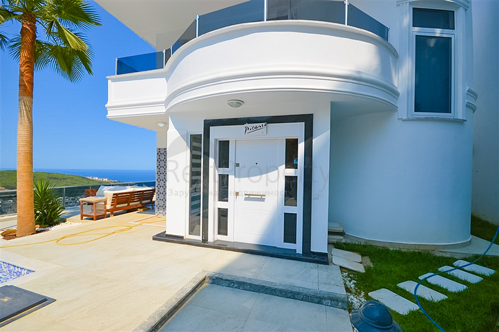 Вилла планировкой 3+1 в живописном районе Каргыджак