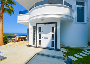 Вилла планировкой 3+1 в живописном районе Каргыджак