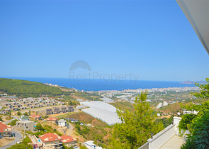 Вилла планировкой 3+1 в живописном районе Каргыджак