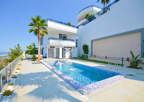 Вилла планировкой 3+1 в живописном районе Каргыджак