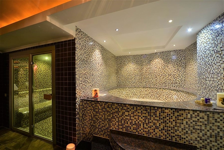 Квартира планировкой 2+1 в центральном районе Алании – Джикджилли