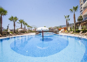 Квартира планировкой 2+1 в центральном районе Алании – Джикджилли