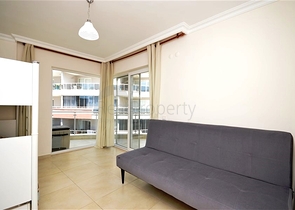 Квартира планировкой 2+1 в центральном районе Алании – Джикджилли