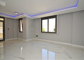 Представляет вам квартиру 1+1 в шаговой доступности к морю в районе Оба