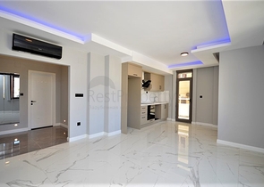 Представляет вам квартиру 1+1 в шаговой доступности к морю в районе Оба