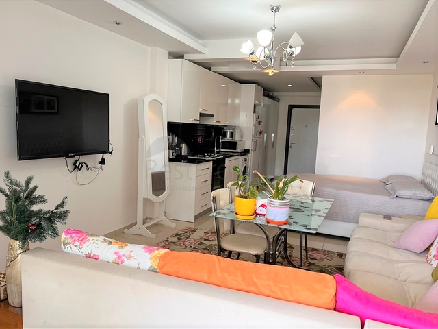 Студия в знаменитом и востребованном комплексе в районе Джикджилли