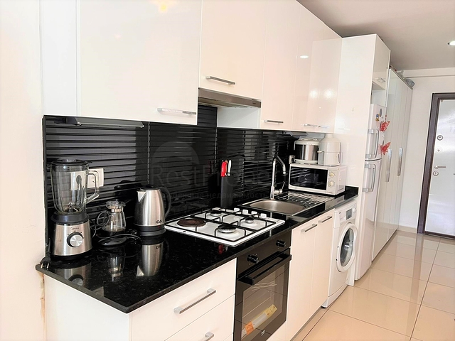 Студия в знаменитом и востребованном комплексе в районе Джикджилли