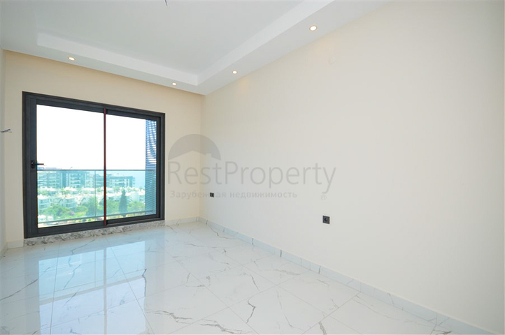 Квартира 1+1 у самого берега моря в районе Каргыджак