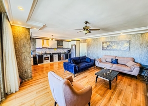 Меблированный пентхаус 4+1 в одном из жилых комплексов Махмутлара