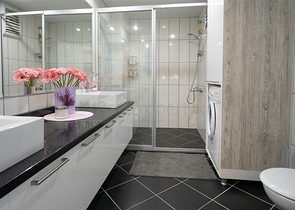 Квартира планировкой 2+1 на первой береговой линии в Оба