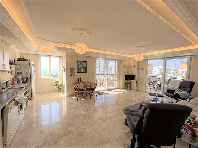 Апартаменты 2+1 с видом на море