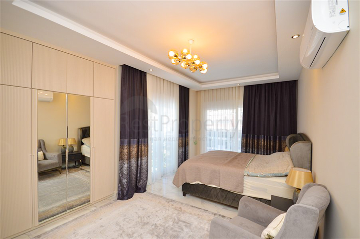 Идеальное жилье 4+1 с превосходной инфраструктурой, в районе Кестель