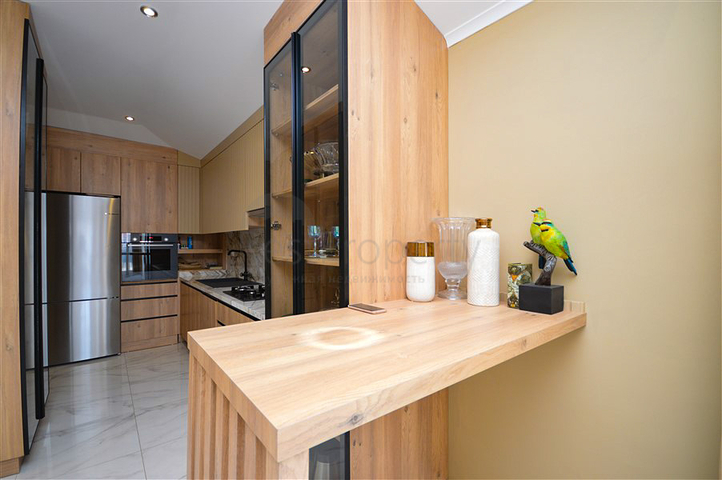 Идеальное жилье 4+1 с превосходной инфраструктурой, в районе Кестель