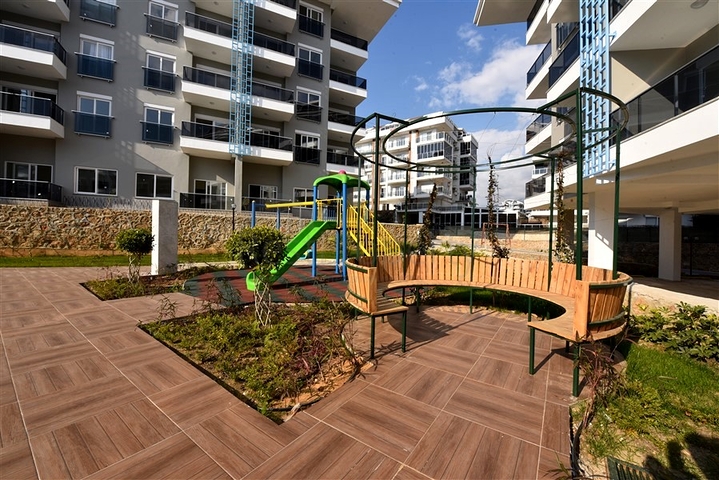 Идеальное жилье 4+1 с превосходной инфраструктурой, в районе Кестель