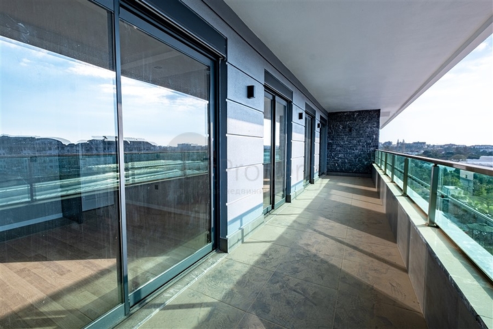 Просторный пентхаус 4+1 в районе Оба