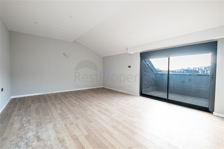 Просторный пентхаус 4+1 в районе Оба