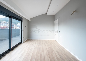 Просторный пентхаус 4+1 в районе Оба