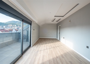 Просторный пентхаус 4+1 в районе Оба