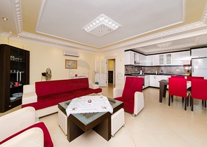 Квартира 2+1 в районе Джикджили с просторным балконом