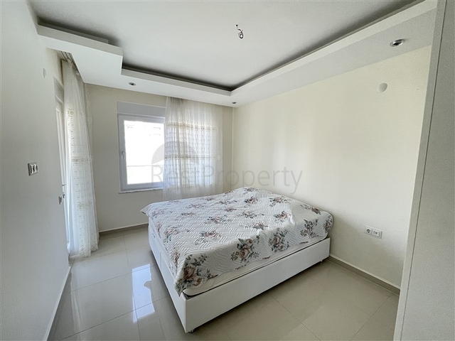 Квартира 1+1 в популярном жилом комплексе в районе Авсаллар