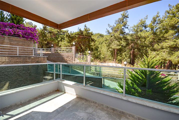 Садовый дуплекс 3+1 в районе Каргыджак 