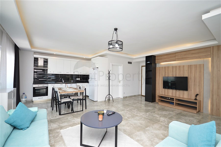 Пентхаус планировкой 2+1 с видом на Средиземное море всего в 400 м до пляжа района Каргыджак