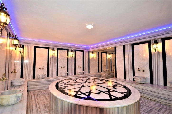 Пентхаус планировкой 2+1 с видом на Средиземное море всего в 400 м до пляжа района Каргыджак