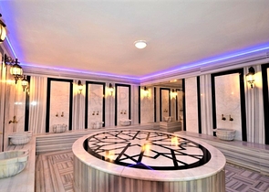 Пентхаус планировкой 2+1 с видом на Средиземное море всего в 400 м до пляжа района Каргыджак