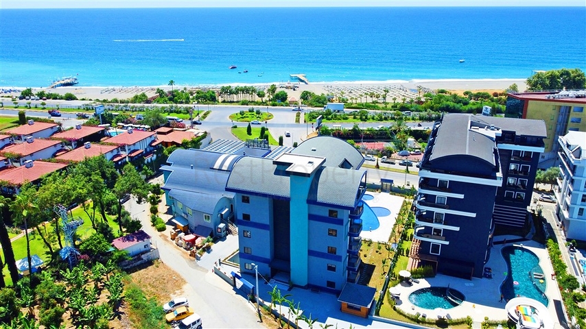 Квартира 1+1 на первой линии в районе Каргыджак