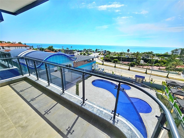 Квартира 1+1 на первой линии в районе Каргыджак