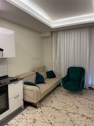 Квартира 1+1 в новом комплексе в Газипаша в 600 м от моря