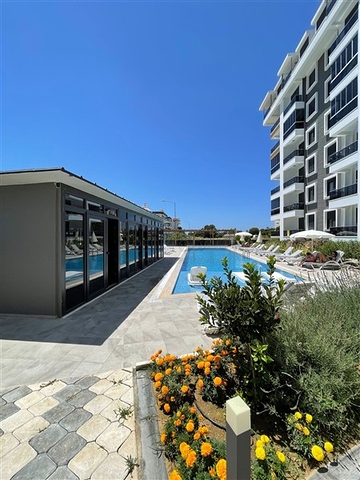 Квартира 1+1 в новом комплексе в Газипаша в 600 м от моря