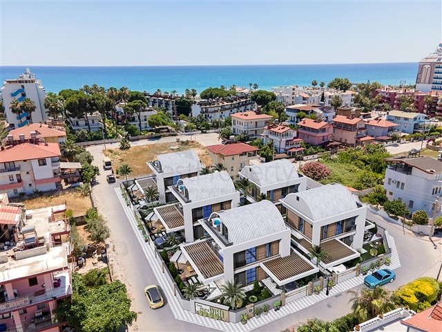 Вилла 3+1 с джакузи на крыше в 250 м от моря