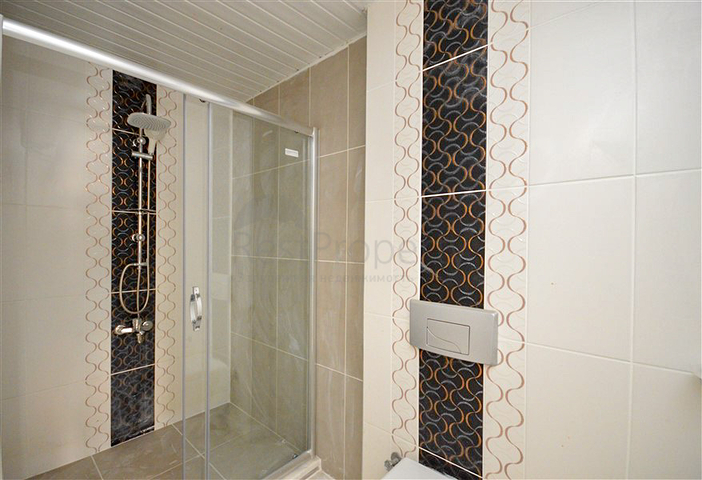 Пентхаус планировки 7+1 с отдельной кухней в центре Алании