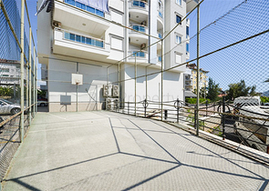 Пентхаус планировки 7+1 с отдельной кухней в центре Алании