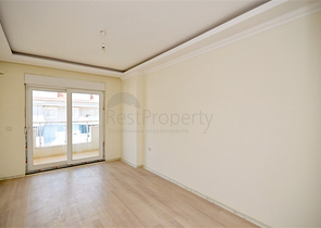 Пентхаус планировки 7+1 с отдельной кухней в центре Алании