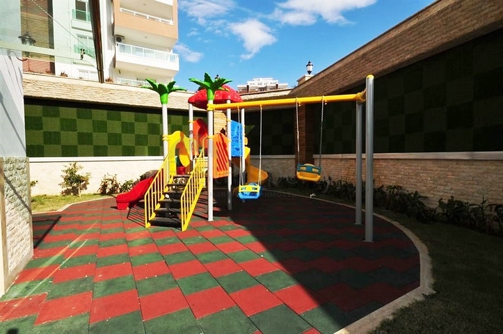 Апартаменты 1+1 в районе Махмутлар