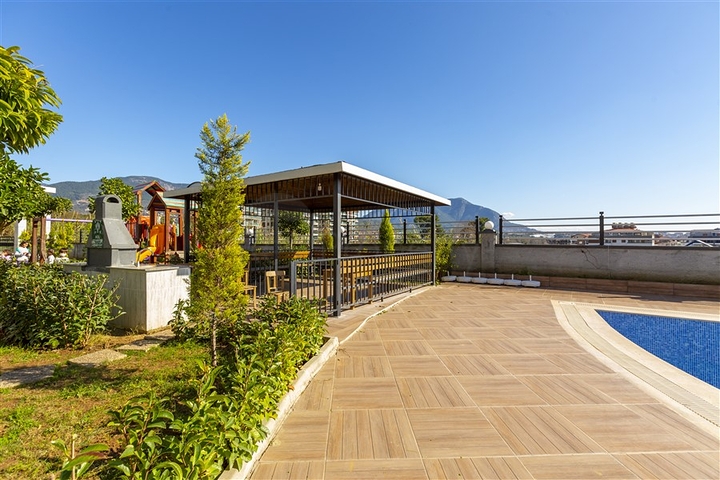 Просторный петнтхаус в районе Оба