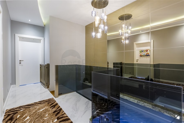 Просторный петнтхаус в районе Оба