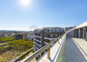 Просторный петнтхаус в районе Оба