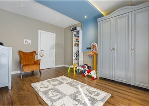 Просторный петнтхаус в районе Оба