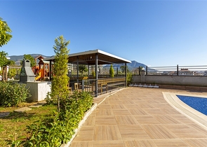 Просторный петнтхаус в районе Оба